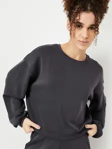 max Women Round Neck Pullover Sweatshirt