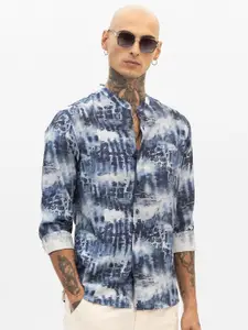 Snitch Men Smart Slim Fit Opaque Printed Casual Shirt