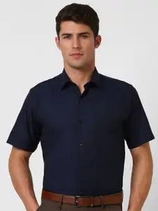 Van Heusen Men Opaque Formal Shirt
