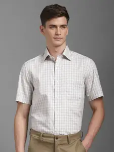 Louis Philippe Men Classic Opaque Checked Formal Shirt