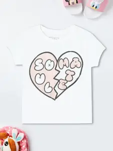 max Girls Graphic Printed Round Neck Cotton T-shirt