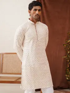 Jompers Men Geometric Embroidered Sequinned Kurta