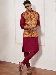 VASTRAMAY Men Printed Regular Kurta with Churidar