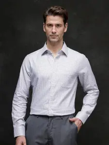 RARE RABBIT Men Comfort Spread Collar Textured Solid Cotton Formal Shirt