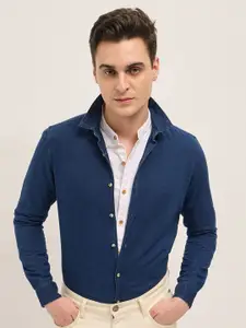 THE BEAR HOUSE Men Spread Collar Solid Cotton Slim Fit Casual Shirt