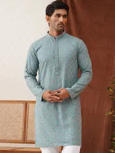 Jompers Men Geometric Embroidered Sequinned Kurta