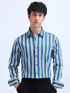 Flying Machine Men Manhattan Spread Collar Vertical Striped Cotton Slim Fit Formal Shirt