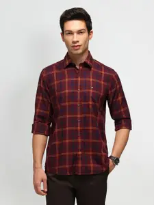 Arrow Sport Men Manhattan Slim Fit Opaque Checked Casual Shirt