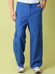 V-Mart Men Mid-Rise Cotton Cargos Trousers