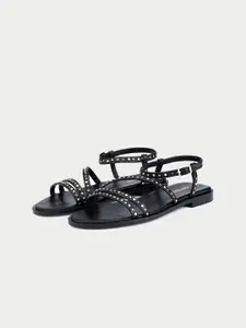 Oroh Women Open Toe Flats