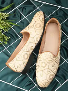 House of Pataudi Men Casual Slip On Majoris