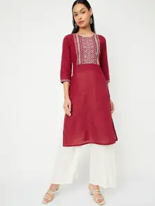 max Floral Yoke Design Three Quarter Thread Work Sleeves Straight Kurta