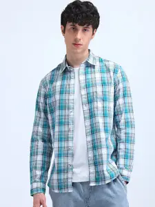 Flying Machine Men Manhattan Spread Collar Tartan Checked Cotton Slim Fit Casual Shirt