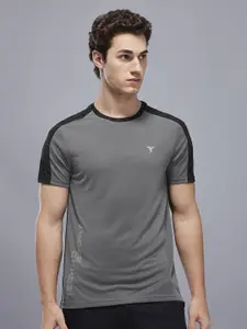 Technosport Men Anti Static Slim Fit T-shirt