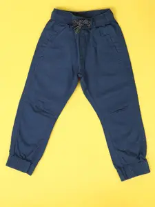 V-Mart Boys Mid-Rise Cotton Jogger Trousers