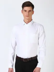 Peter England Elite Men Spread Collar Checked Cotton Slim Fit Formal Shirt