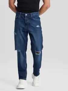 Snitch Men Comfort Relaxed Fit Mildly Distressed Light Fade Jeans