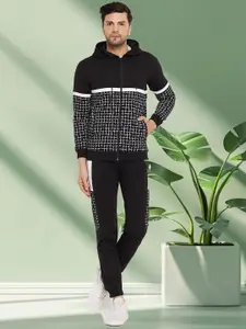 WILD WEST Men Printed Hooded Tracksuits