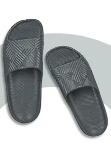 Paragon Men Striped Croslite Sliders
