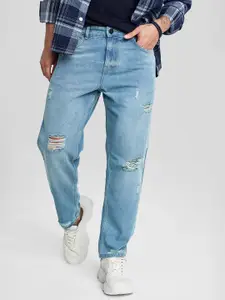 Snitch Men Comfort Relaxed Fit Mildly Distressed Cotton Jeans