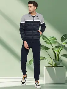 WILD WEST Men Printed Mock Collar Tracksuit