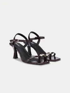 Oroh Blended Leather Kitten Heels Sandals