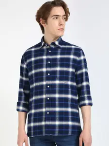 Tommy Hilfiger Men Spread Collar Tartan Checked Cotton Casual Shirt