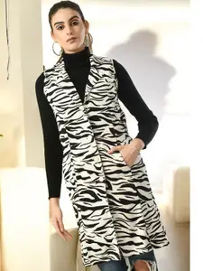 IUGA Abstract Printed Shirt Collar Longline Button Shrug