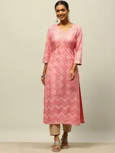 Rangriti Ethnic Motifs V-Neck Three Quarter Sleeves Straight Kurta