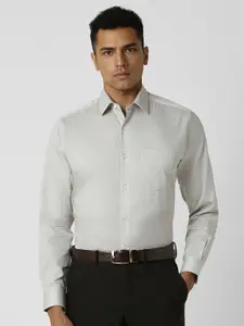 Van Heusen Men Spread Collar Textured Cotton Formal Shirt