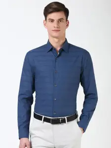 Peter England Elite Men Spread Collar Horizontal Striped Cotton Formal Shirt