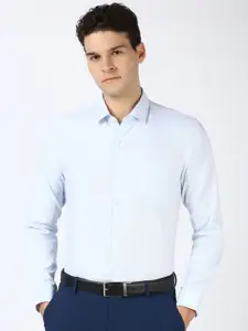 Peter England Men Spread Collar Textured Cotton Slim Fit Casual Shirt