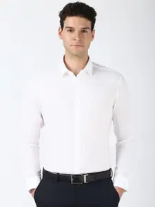 Peter England Elite Men Spread Collar Horizontal Striped Cotton Formal Shirt