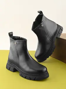 Roadster Women Platform Chelsea Boots