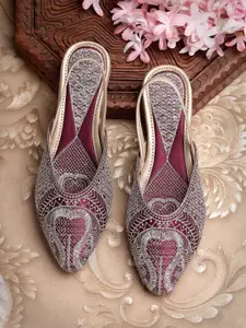 sneakers villa Women Mules Flats