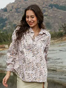 Campus Sutra Women Comfort Spread Collar Abstract Printed Oversized Casual Shirt