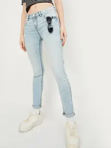 max Women Low Distress Heavy Fade Cotton Jeans