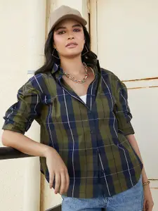 Campus Sutra Women Comfort Spread Collar Checked Oversized Casual Shirt