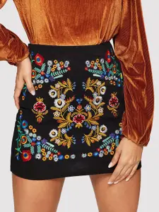 Stylecast X Slyck Floral Embroidered Mini Pencil Skirt