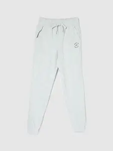 max Boys Mid- Rise Regular Fit Joggers