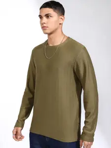 HIGHLANDER Men Solid Round Neck Cotton T-shirt