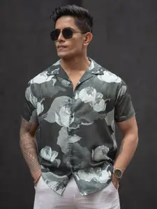 Powerlook Men Cuban Collar Floral Printed Casual Shirt