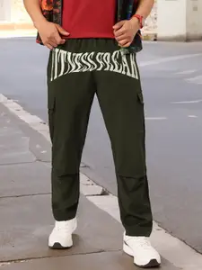 Kook N Keech Men Typography Relaxed Fit Cargo
