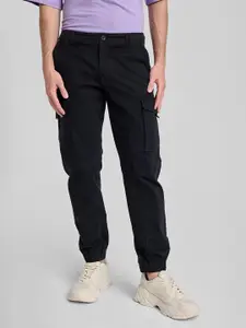 Snitch Men Smart Slim Fit Cargos Trouser