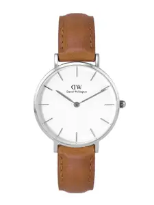 Daniel Wellington Women Dial & Leather Straps Analogue Watch DW00100184K