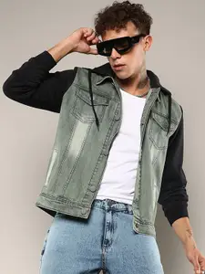 Campus Sutra Men Hooded Solid Cotton Casual Denim Jacket