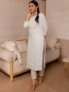 MIRCHI FASHION Floral Yoke Design Round Neck Thread Work Straight Kurta