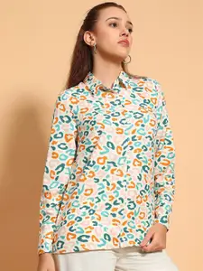 Oxolloxo Women Smart Spread Collar Abstract Printed Casual Shirt