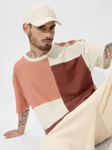 The Souled Store Men Colourblocked Round Neck Cotton Oversized T-shirt