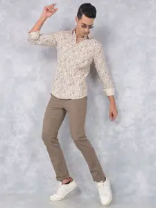 Crimsoune Club Men Smart Spread Collar Floral Printed Cotton Slim Fit Casual Shirt